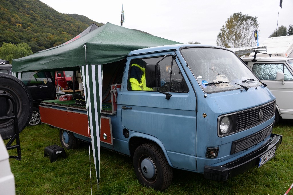 ../Images/VW Bustreffen Hatzenport 2017 055.jpg